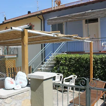 Casa Azzurra 3 E 2 Bagni Apartment Fetovaia