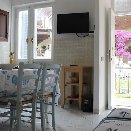 Casa Azzurra 3 E 2 Bagni Fetovaia
