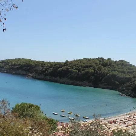 Casa Azzurra 3 E 2 Bagni Apartment *